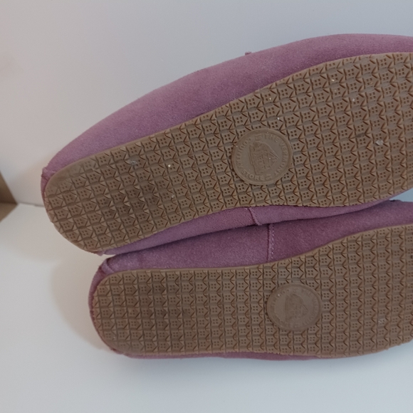 Vermont County Store Woman's Leather/Sherling Rose Pink Slippers Size 6M - Picture 5 of 15